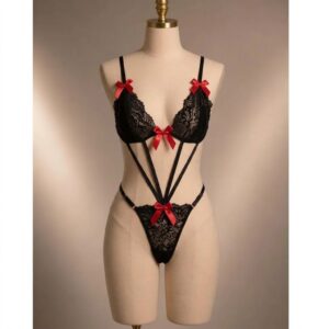 Body Sensual Apimentada em Renda